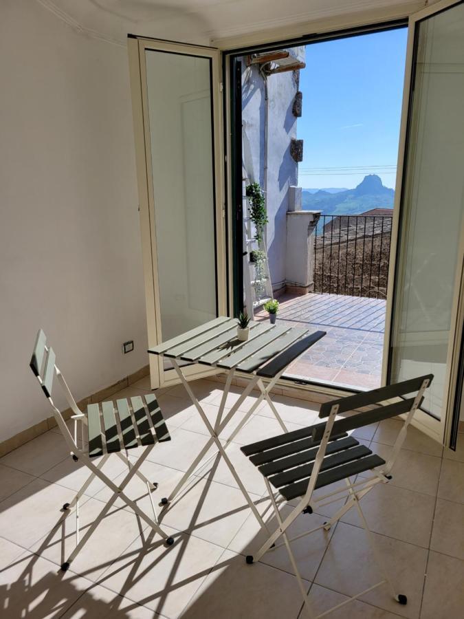 Mussomeli'S Beautiful House Apartment Exterior foto