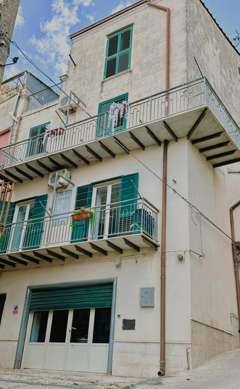 Mussomeli'S Beautiful House Apartment Exterior foto